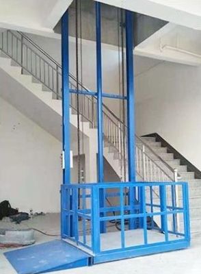 名前